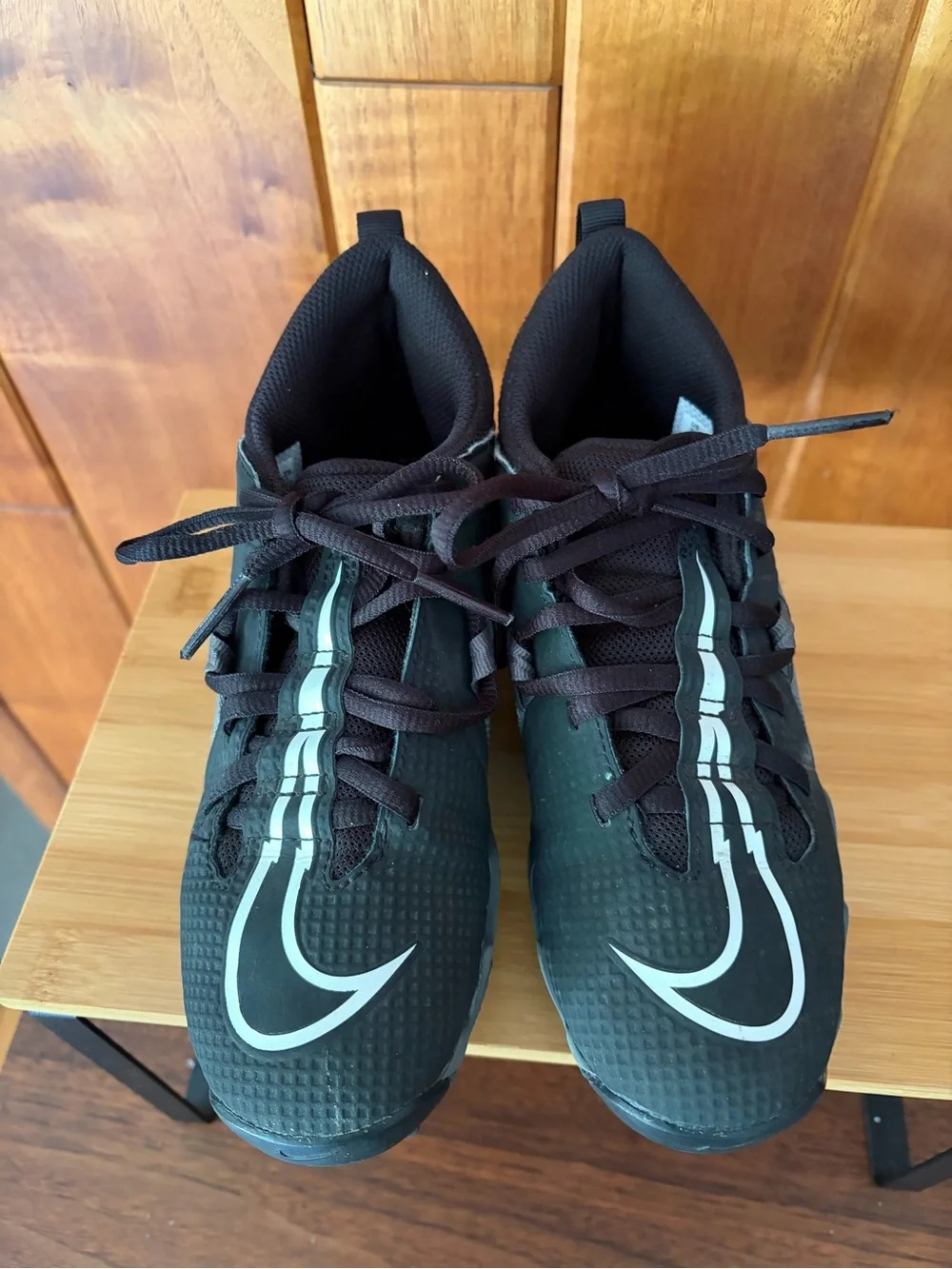 Nike Alpha Menace Kid’s 2Y Black & Gray Football Cleats CVO581